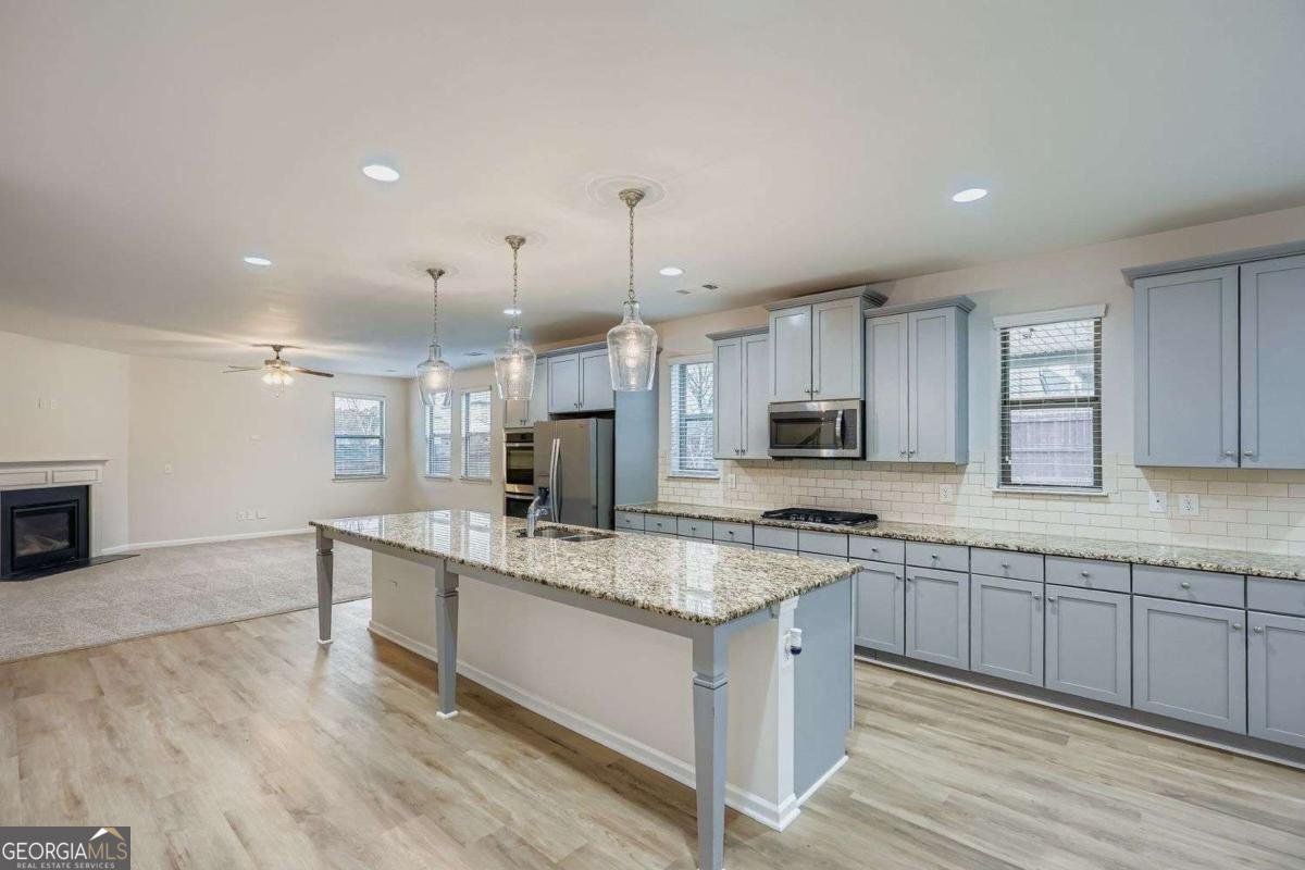 335 Sawgrass View Fairburn - 10