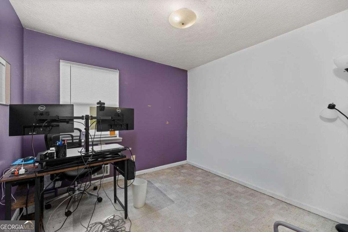 3964 FERNCLIFF Road Snellville - 12