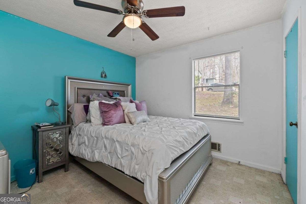 3964 FERNCLIFF Road Snellville - 14