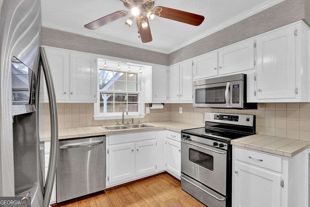 754 Dean Way Lawrenceville - 18