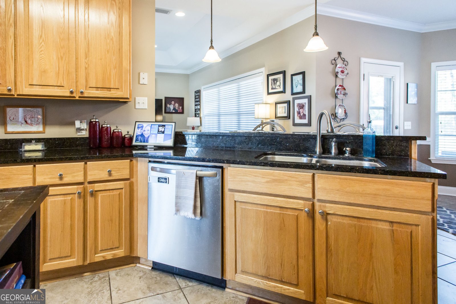 851 Carriage Lane Waycross - 11