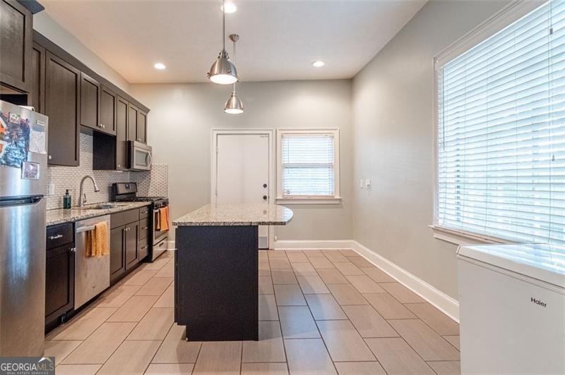 1327 Oak Atlanta - 11