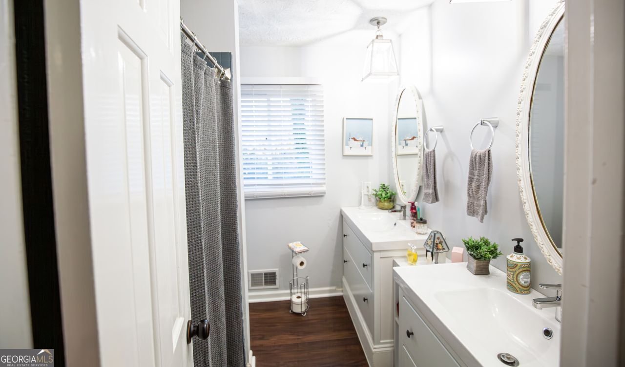 3734 CHEROKEE FORD Gainesville - 17