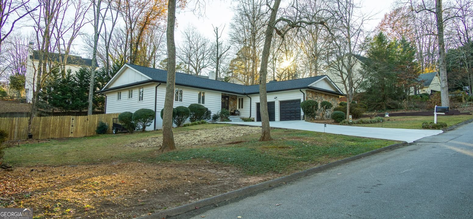 3734 CHEROKEE FORD Gainesville - 2