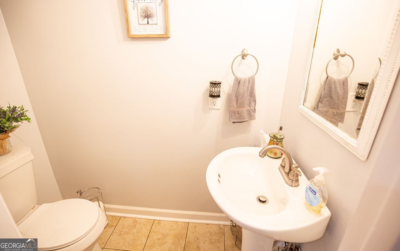 3734 CHEROKEE FORD Gainesville - 29