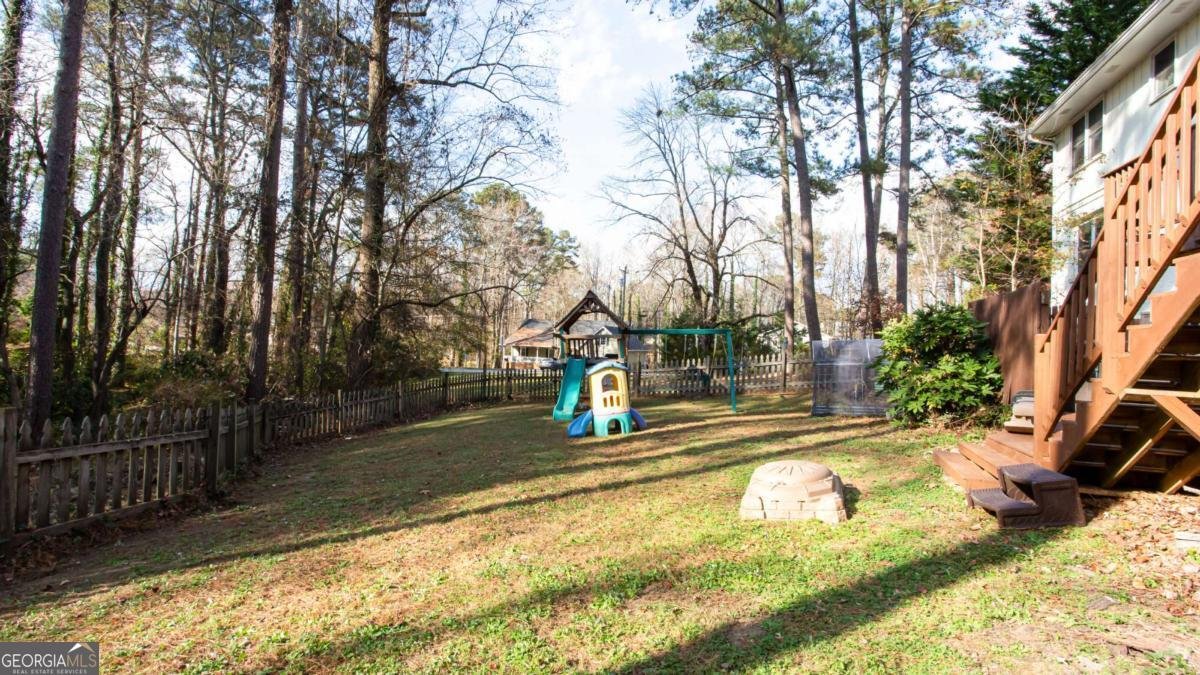 1937 Crescent Drive Snellville - 18