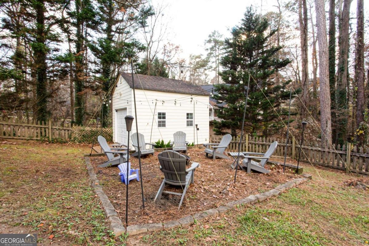 1937 Crescent Drive Snellville - 3