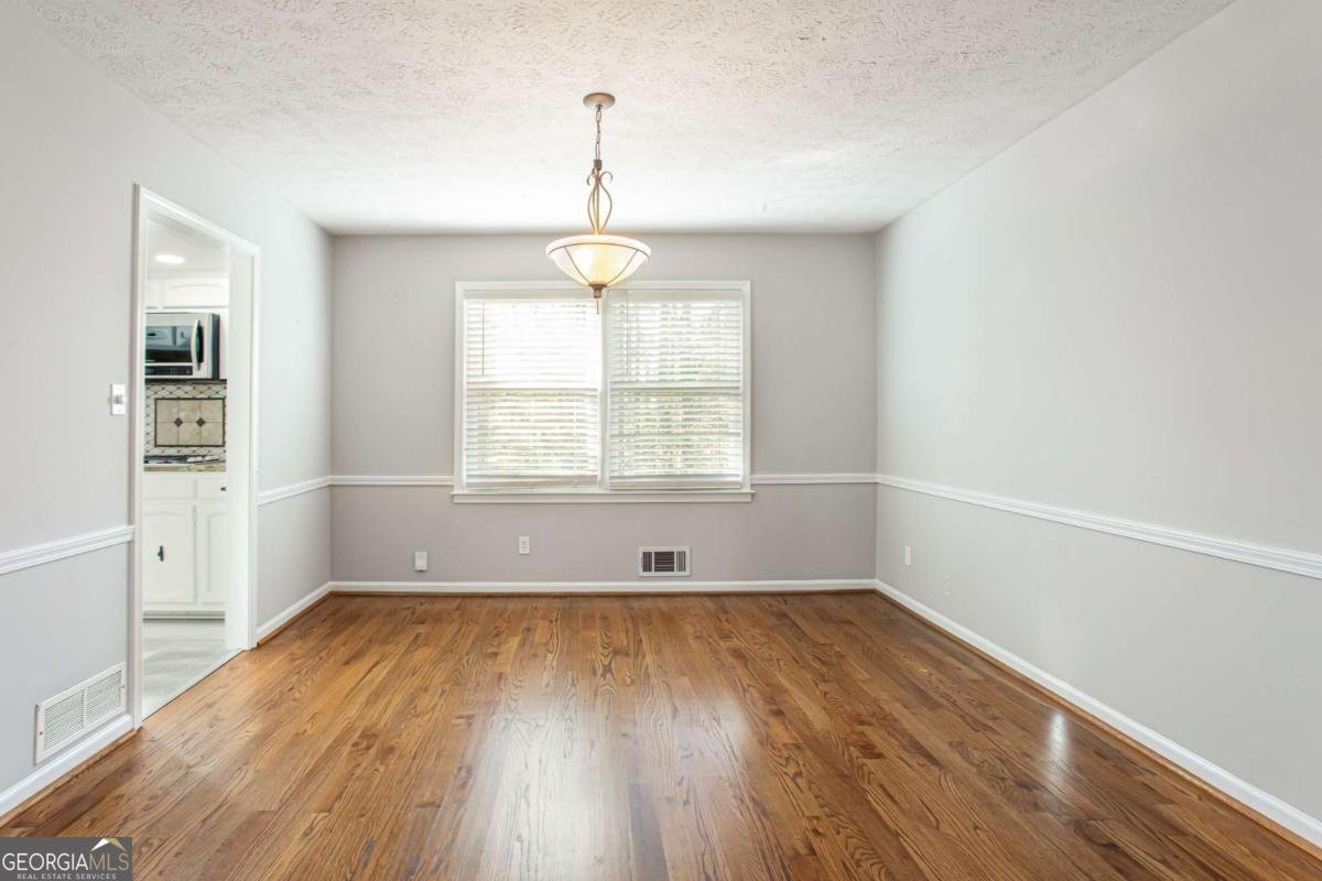 1937 Crescent Drive Snellville - 31