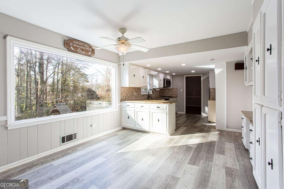 1937 Crescent Drive Snellville - 34