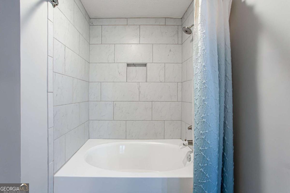 1937 Crescent Drive Snellville - 49