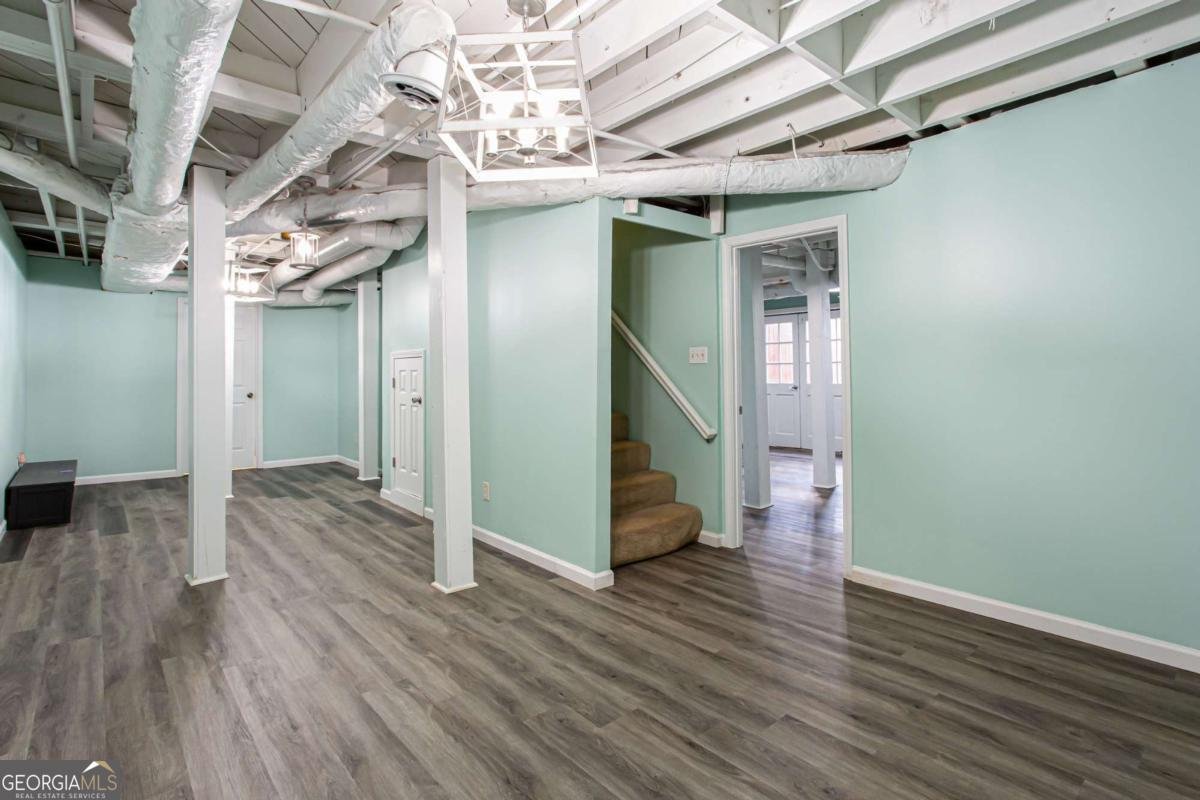 1937 Crescent Drive Snellville - 59