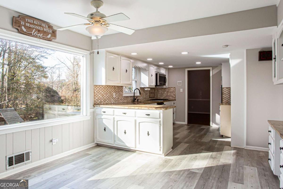 1937 Crescent Drive Snellville - 6