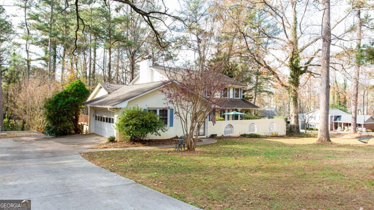 1937 Crescent Drive Snellville - 9