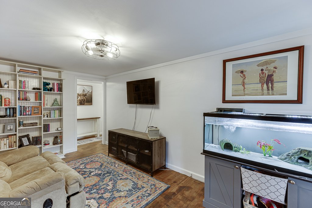 98 Circle Drive Winder - 10