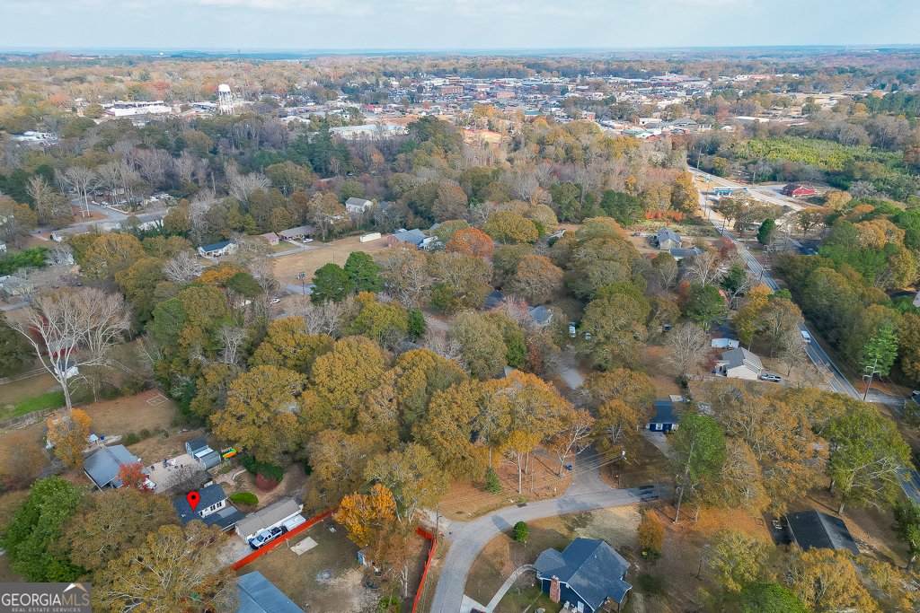 98 Circle Drive Winder - 3