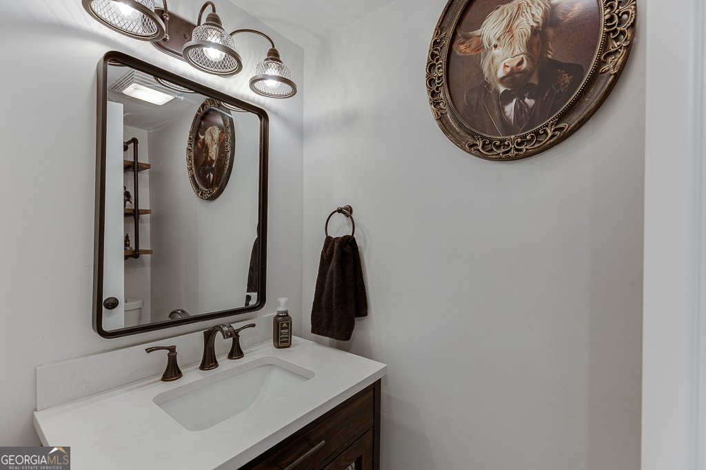 98 Circle Drive Winder - 30