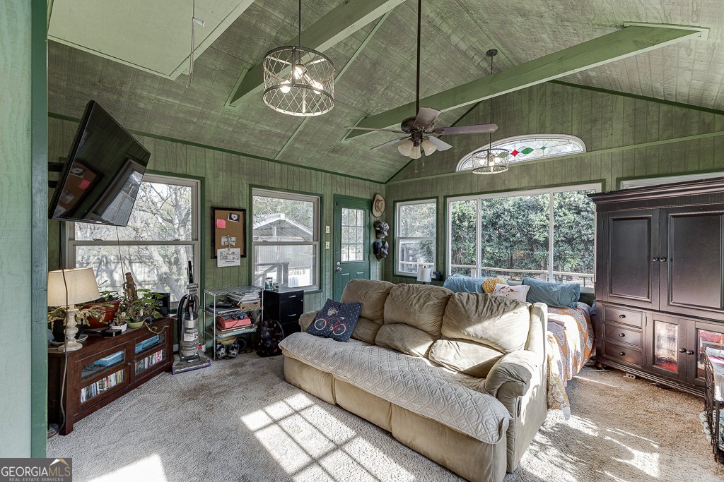 98 Circle Drive Winder - 32