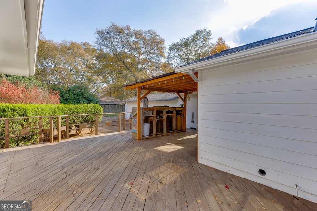 98 Circle Drive Winder - 34