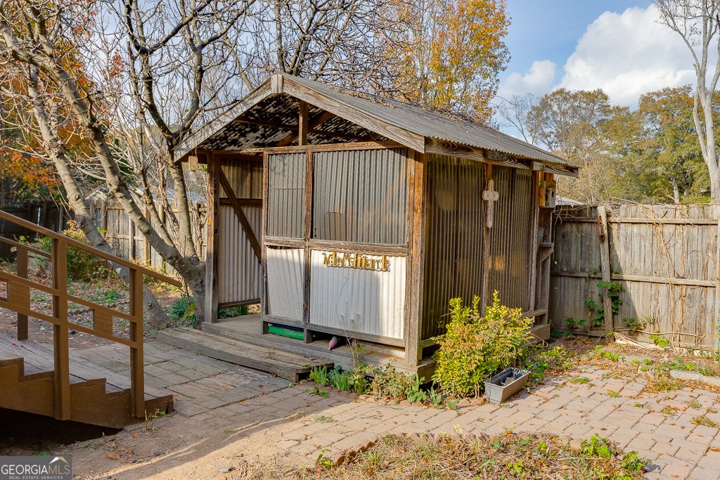 98 Circle Drive Winder - 40