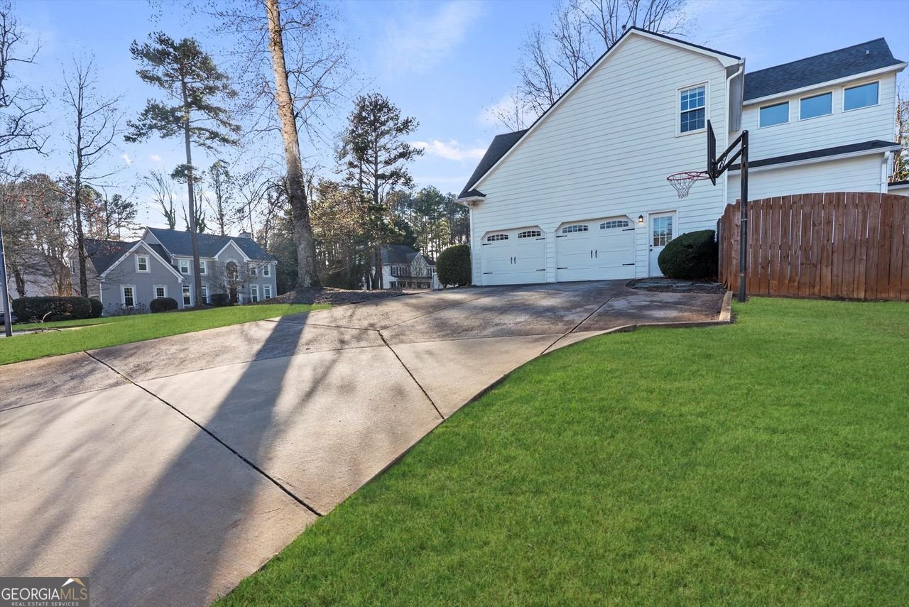 2349 Meadow Isle Lawrenceville - 66