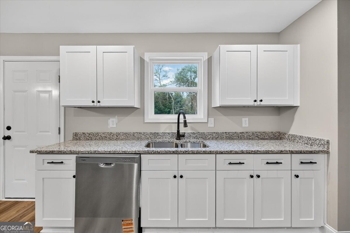 317 Lee Street Perry - 9