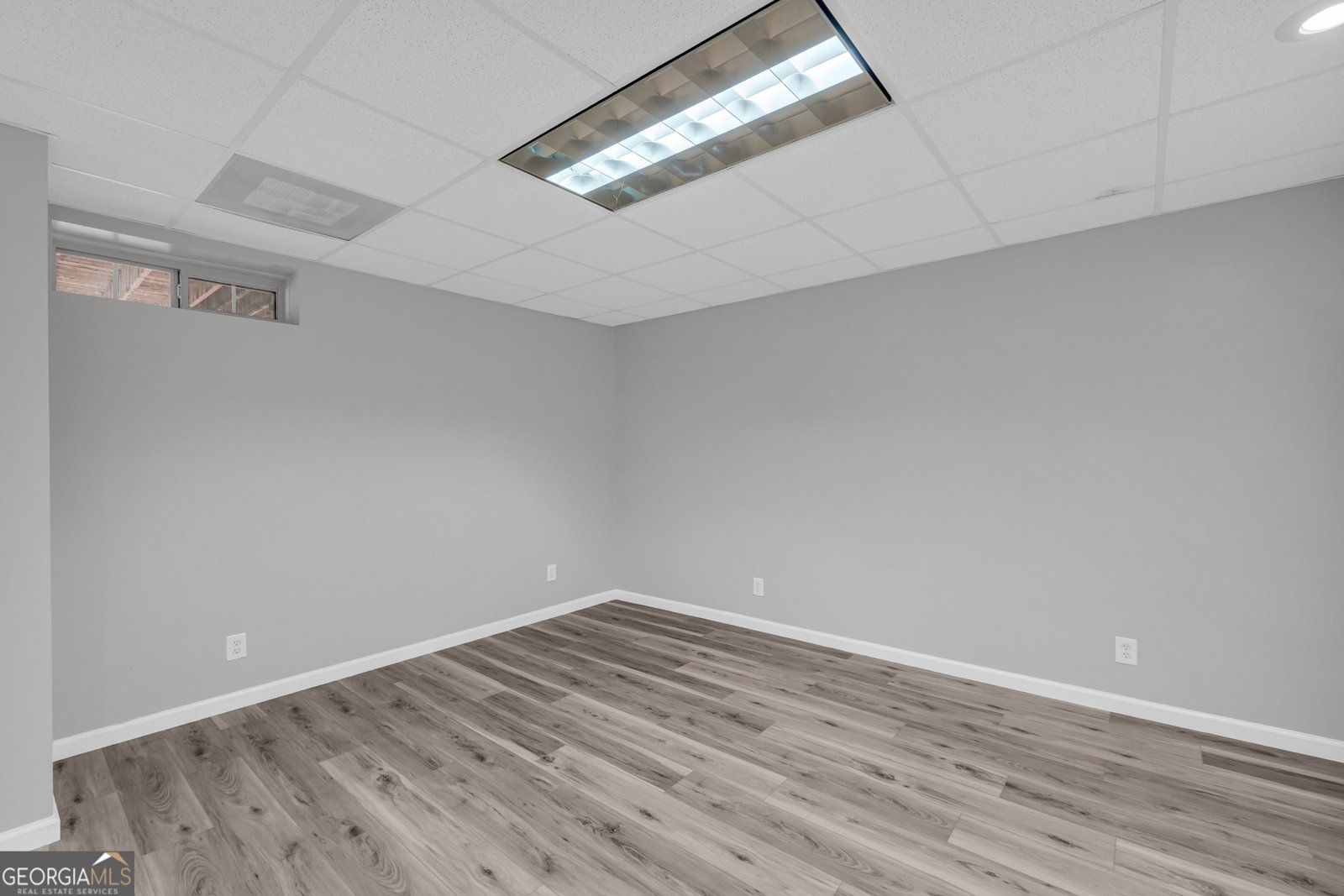 114 River Bluff Hoschton - 35