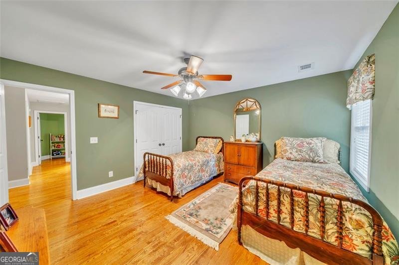 218 WALTON CHASE Perry - 16