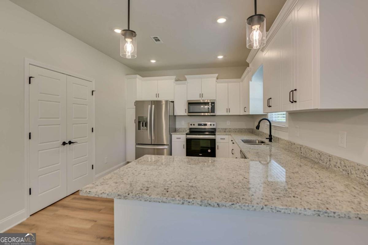 190 Foxridge Court Metter - 17