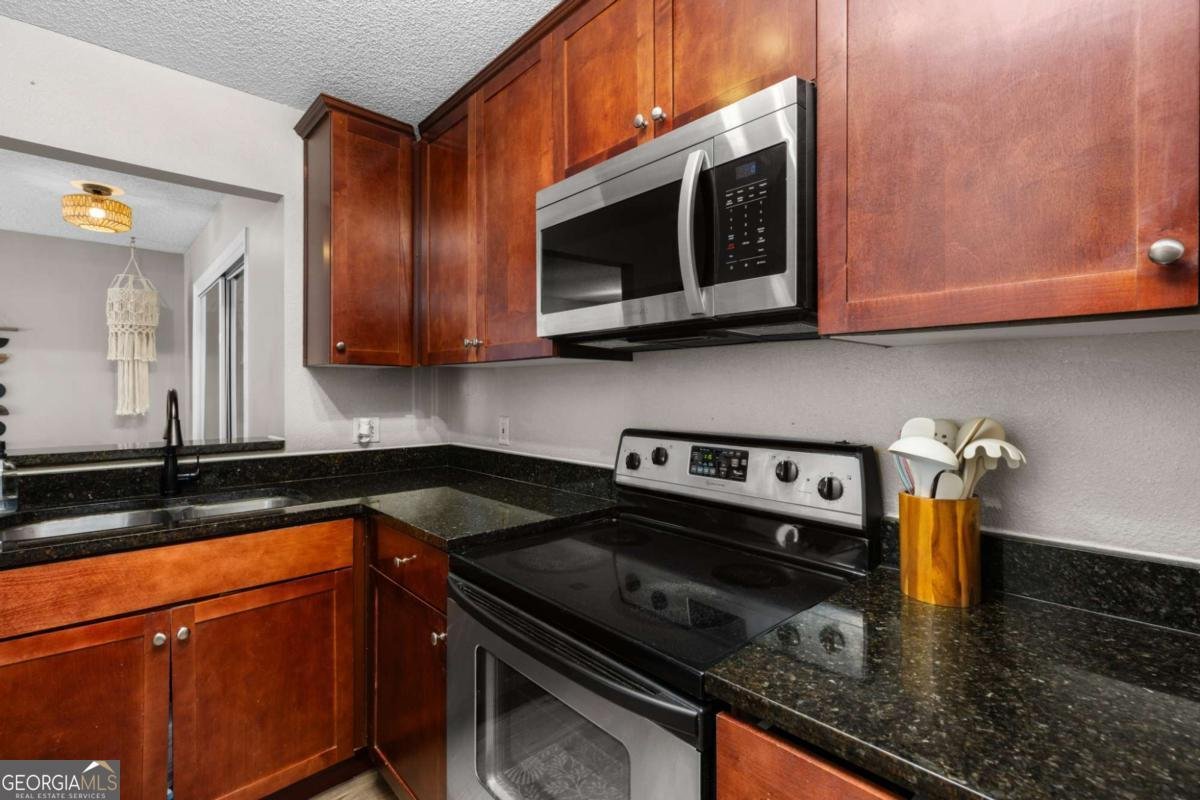 2657 Lenox Road Atlanta - 23