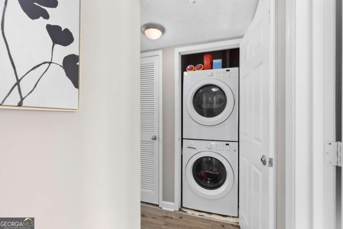 2657 Lenox Road Atlanta - 26