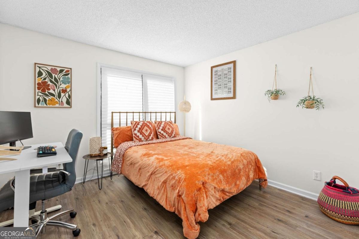 2657 Lenox Road Atlanta - 29