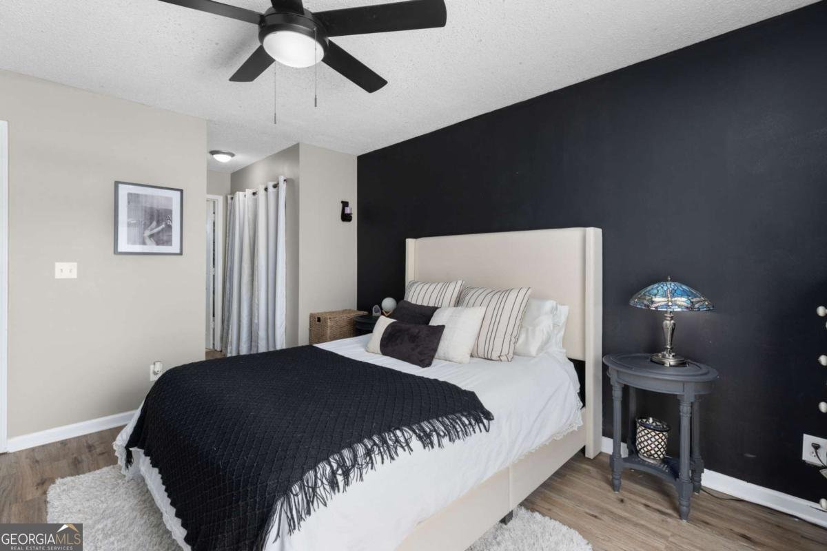 2657 Lenox Road Atlanta - 37