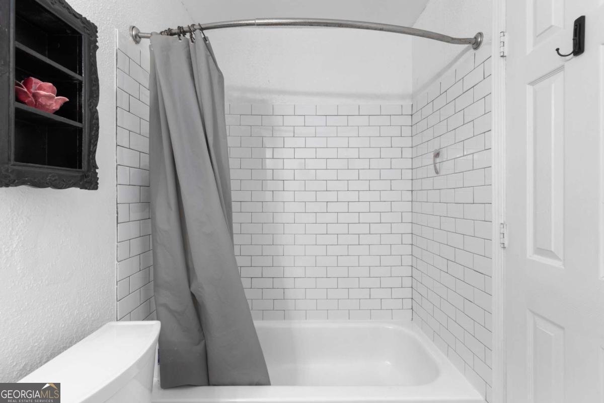 2657 Lenox Road Atlanta - 42