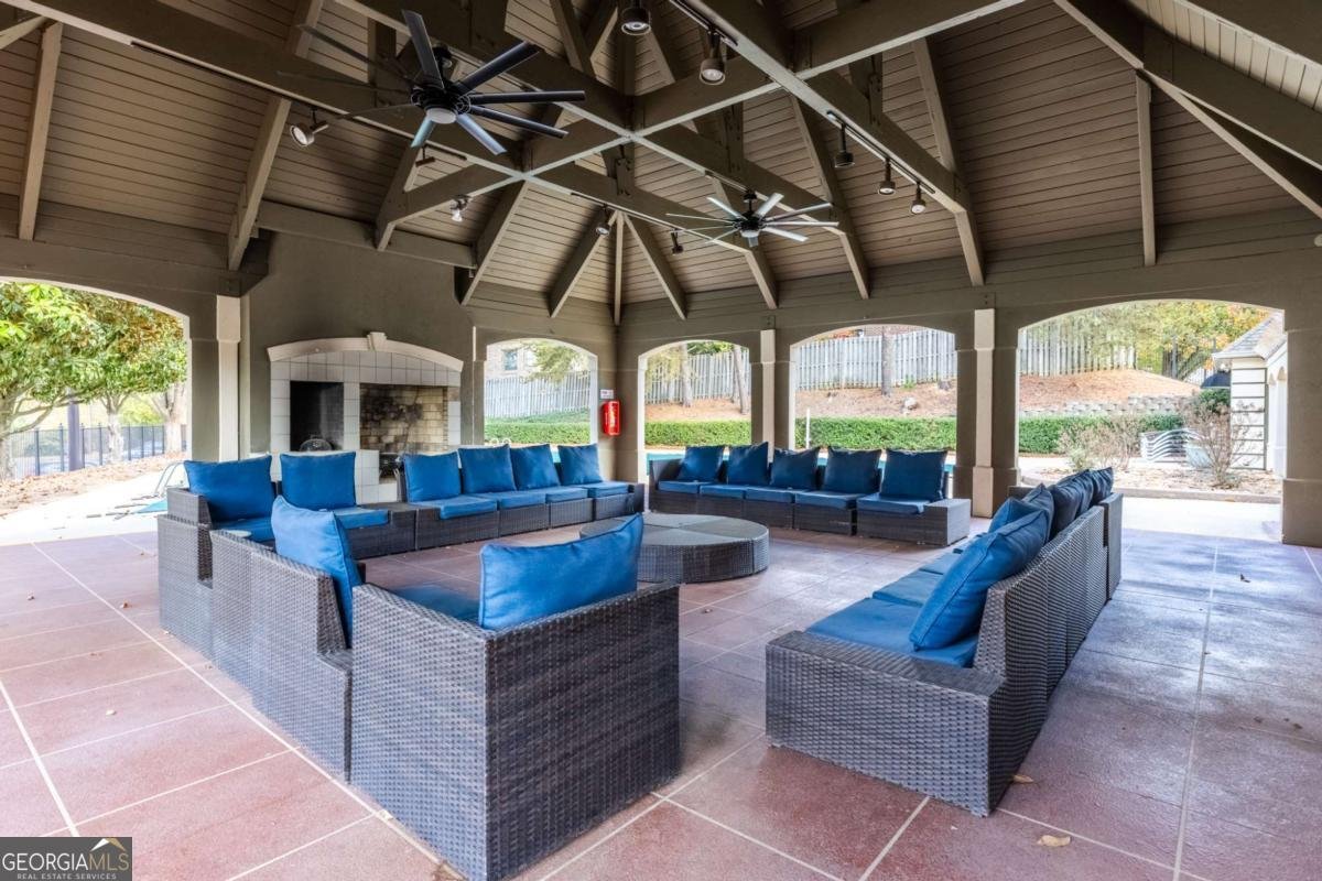 2657 Lenox Road Atlanta - 46