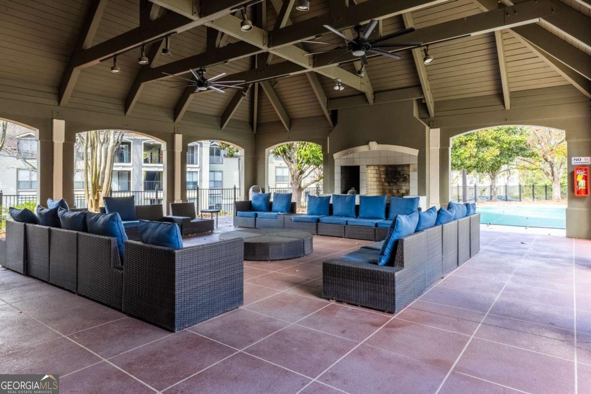 2657 Lenox Road Atlanta - 47