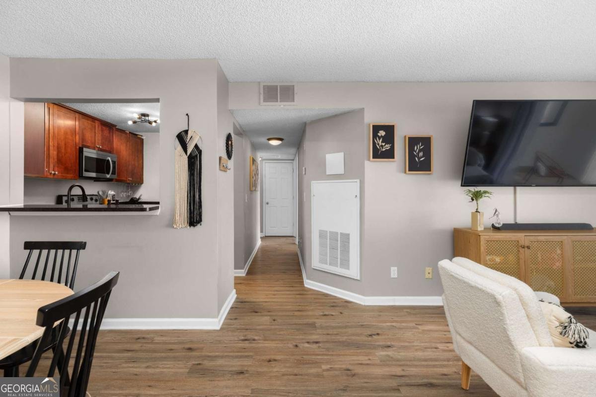 2657 Lenox Road Atlanta - 5