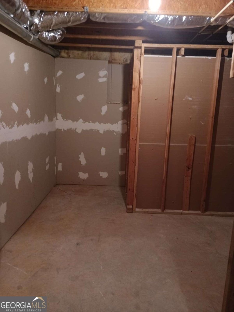 3686 Lower Creek Drive Douglasville - 40