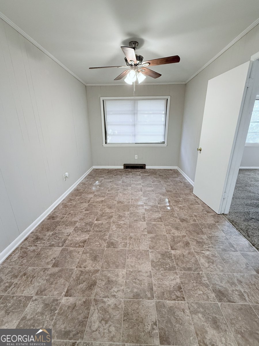 318 Bonnell Street Oxford - 14