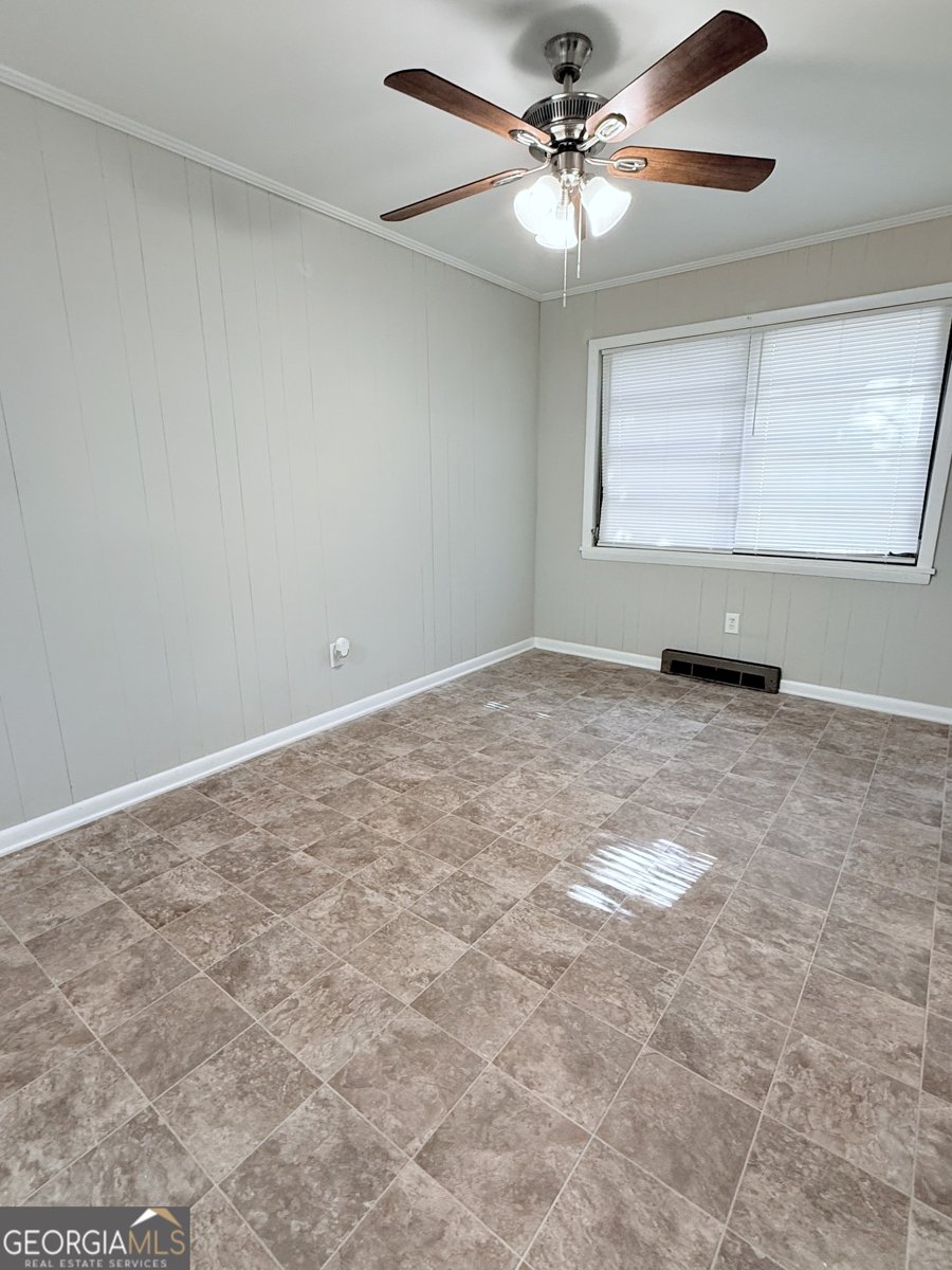 318 Bonnell Street Oxford - 15