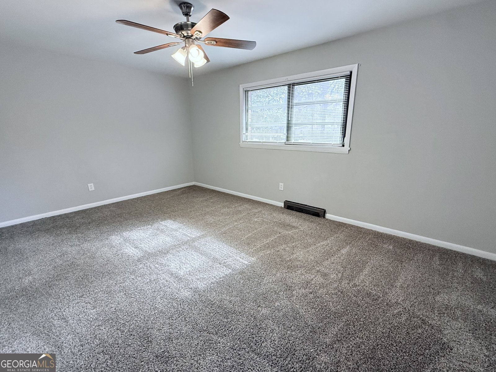 318 Bonnell Street Oxford - 21