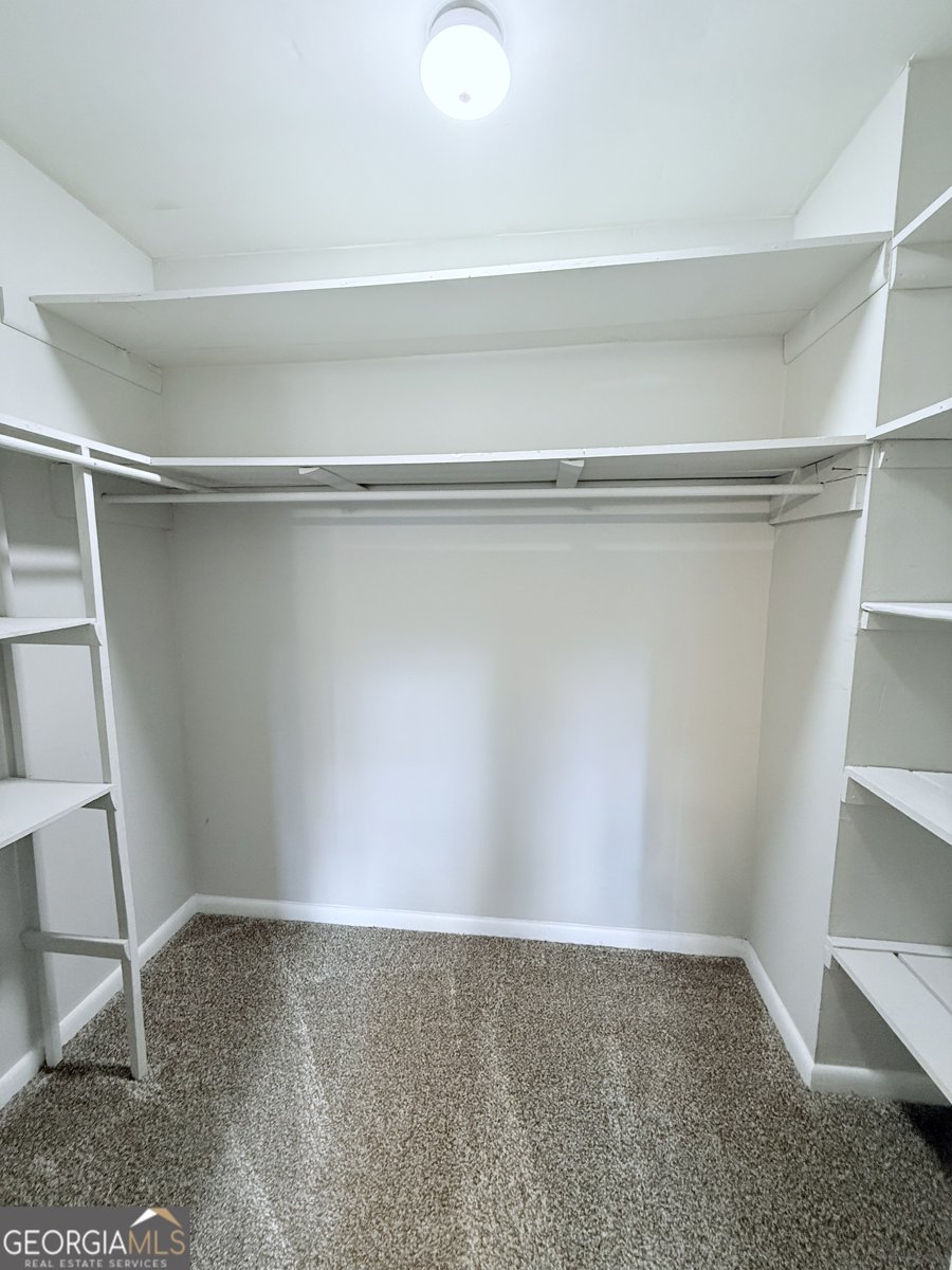 318 Bonnell Street Oxford - 23