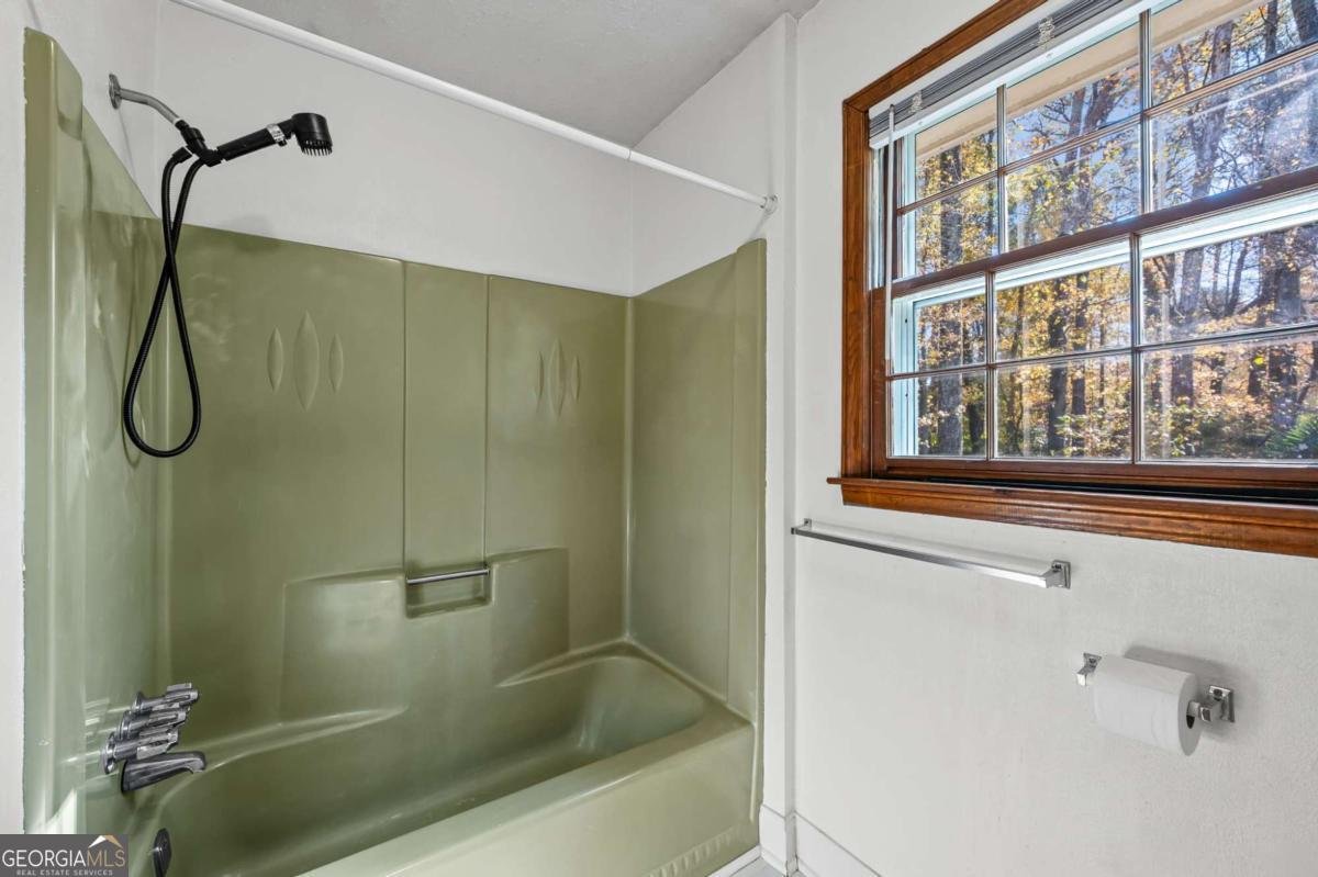 2005 HIGHRIGGS Lane Snellville - 21