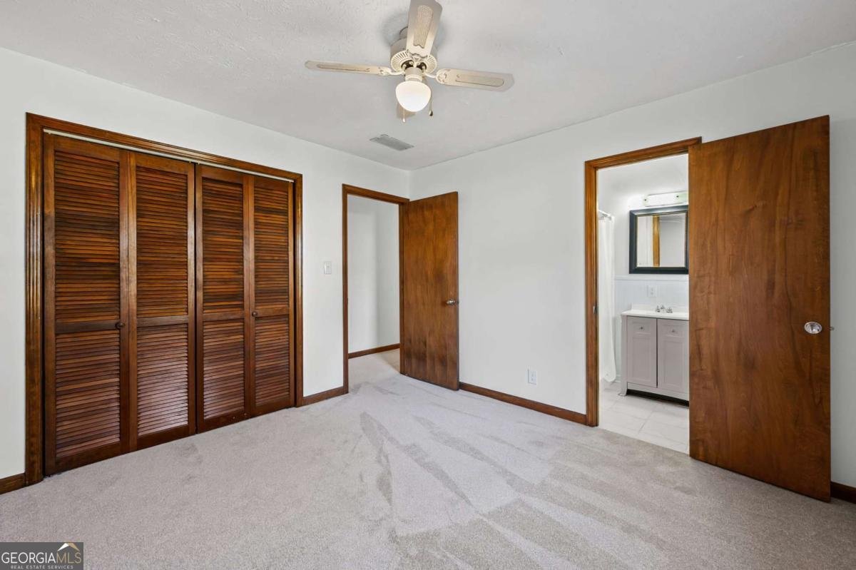 2005 HIGHRIGGS Lane Snellville - 25