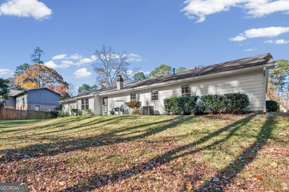 2005 HIGHRIGGS Lane Snellville - 28