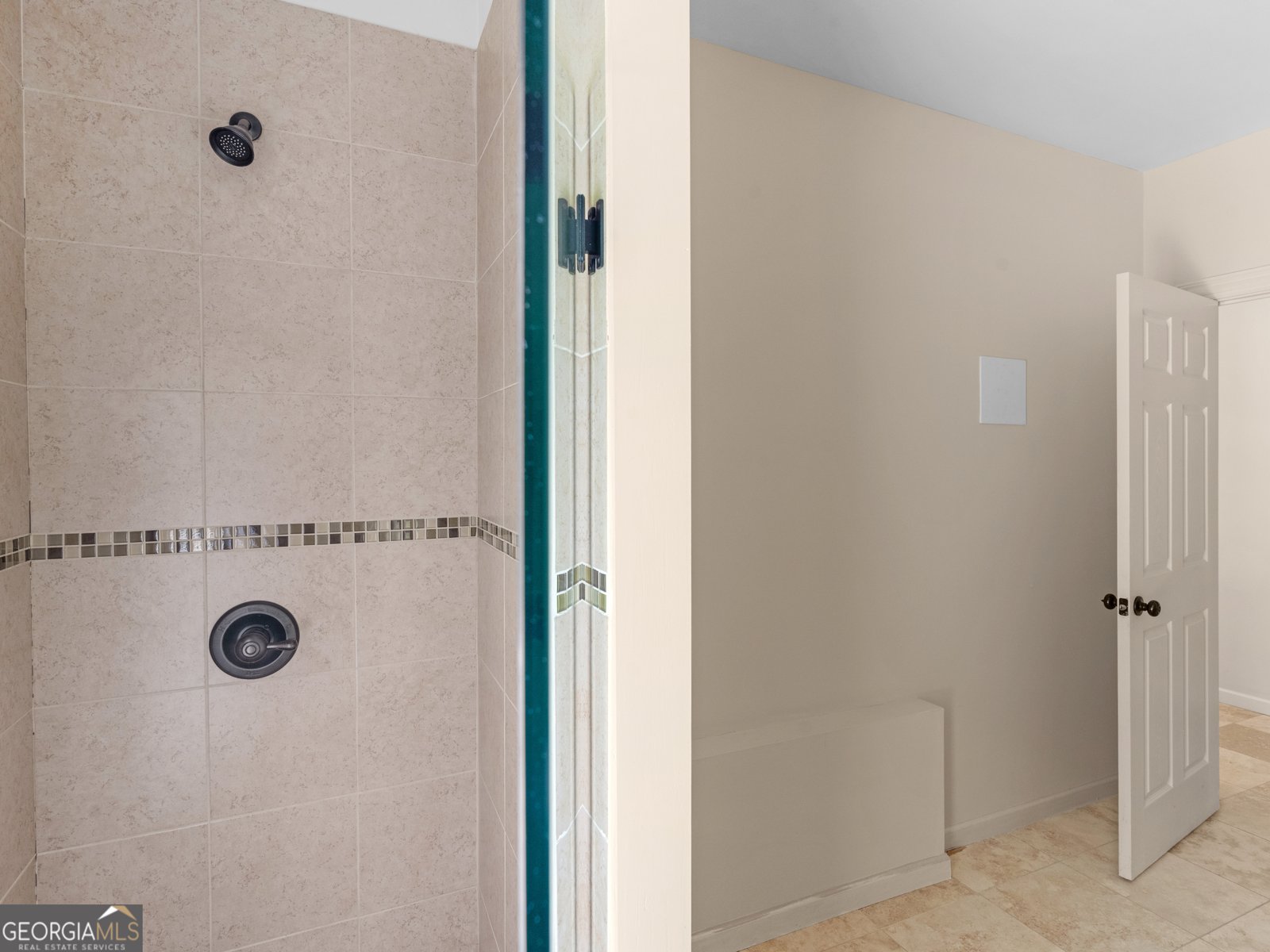 1695 WHITLEY Road Dacula - 73