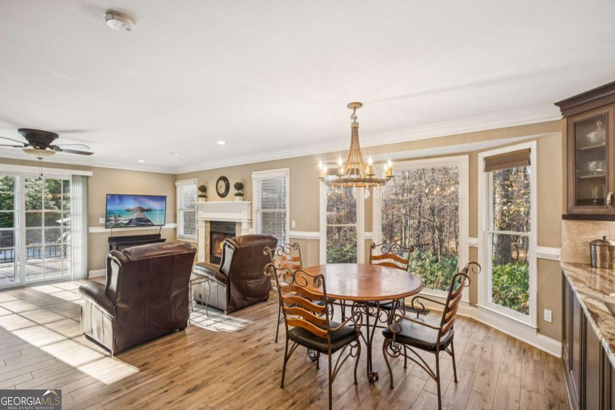 1552 Catherine Court Suwanee - 13