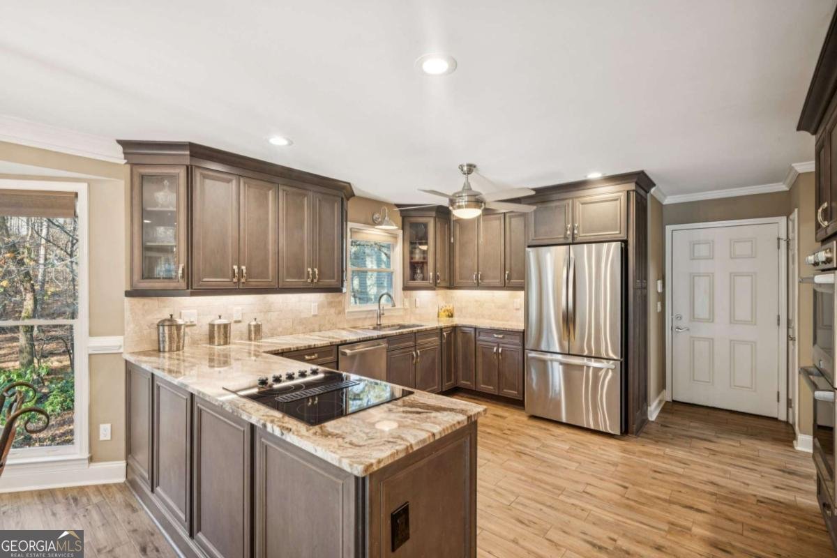 1552 Catherine Court Suwanee - 14