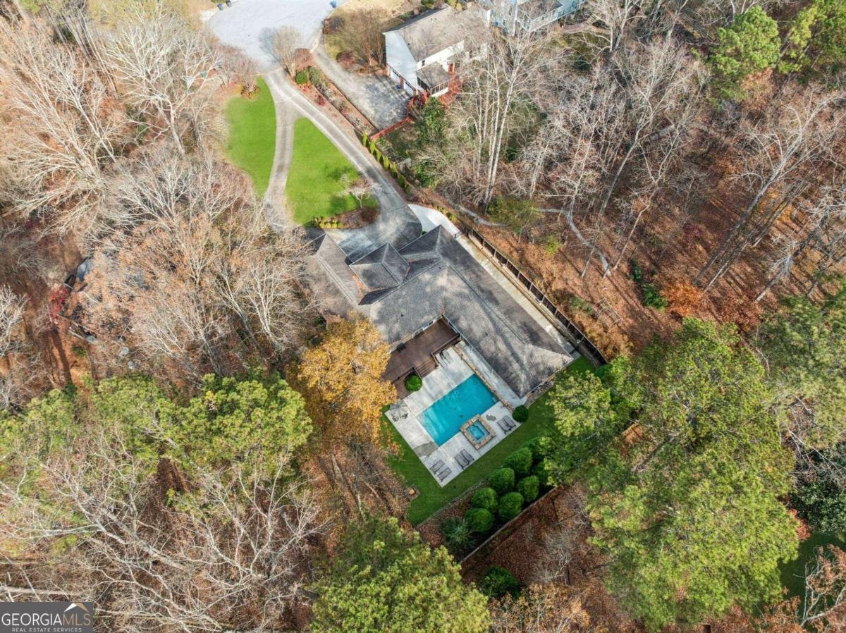 1552 Catherine Court Suwanee - 2