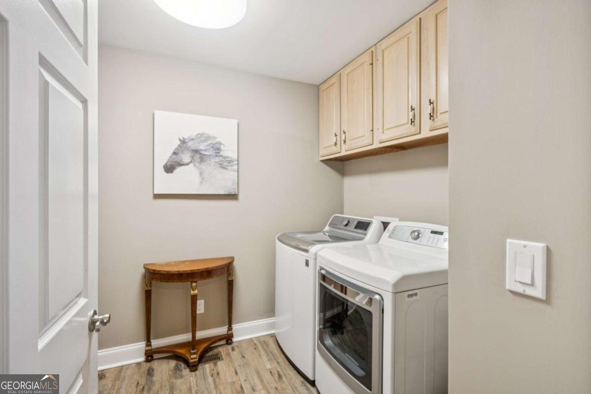 1552 Catherine Court Suwanee - 25