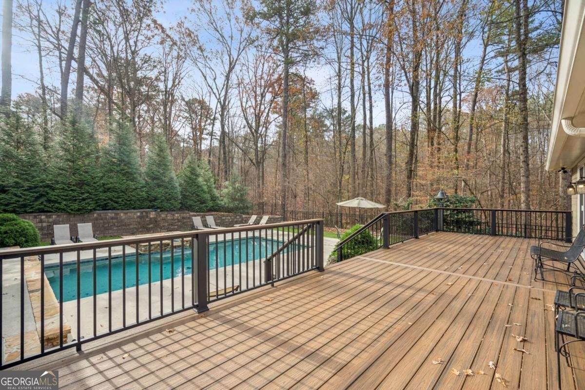 1552 Catherine Court Suwanee - 27